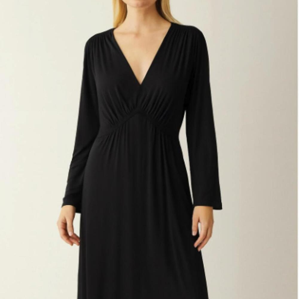 Boden Black V-Neck Long Sleeve Midi Dress